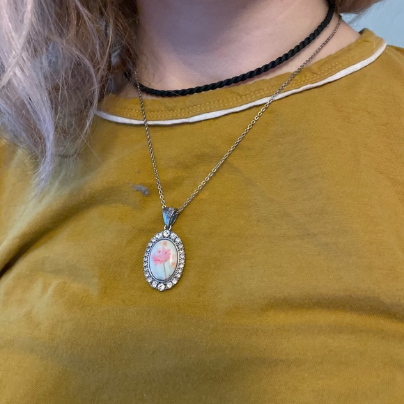 Hand painted rose necklace - Picture 3 of 5